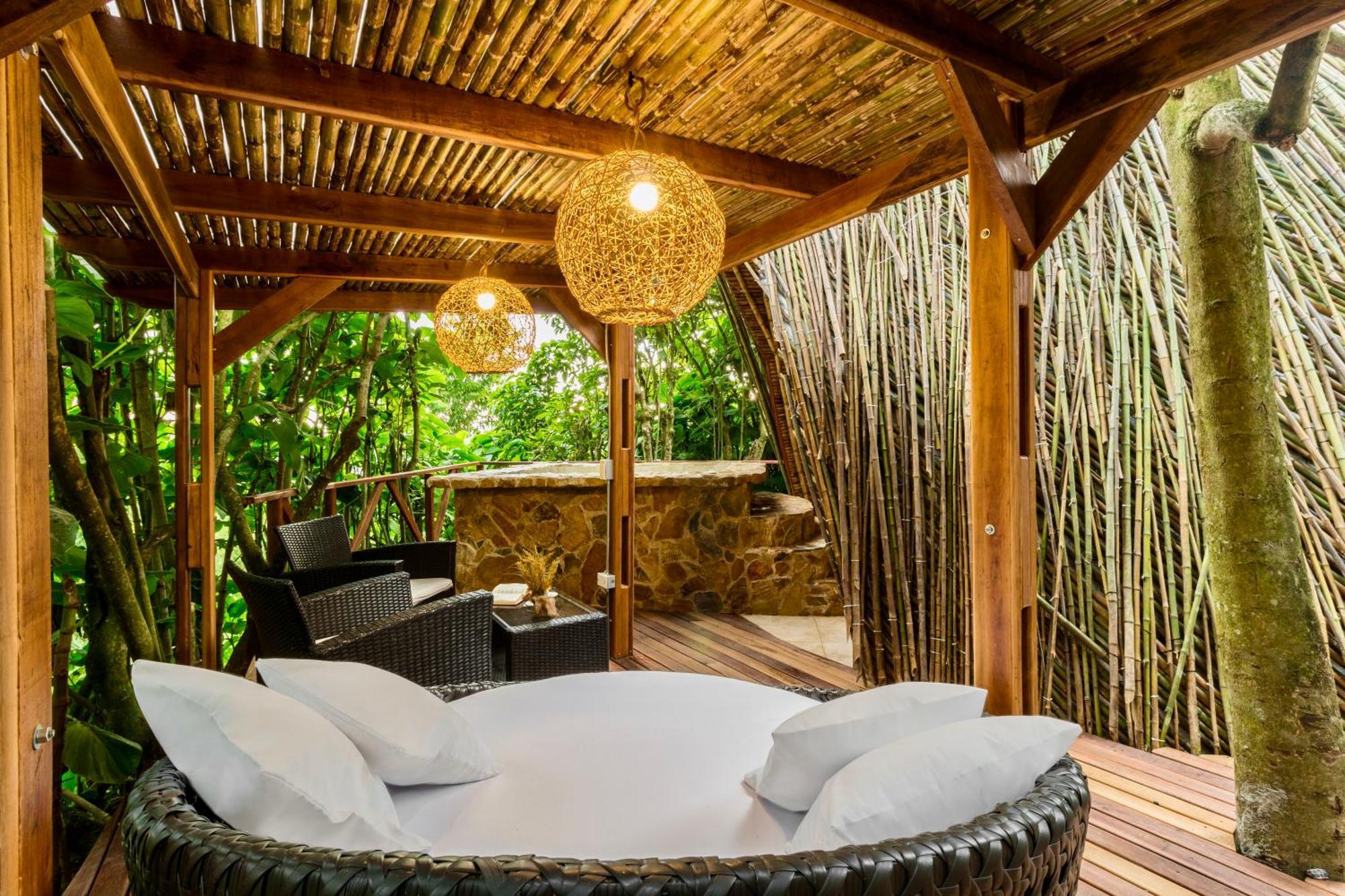 Hotel Spa La Colina Pereira Extérieur photo