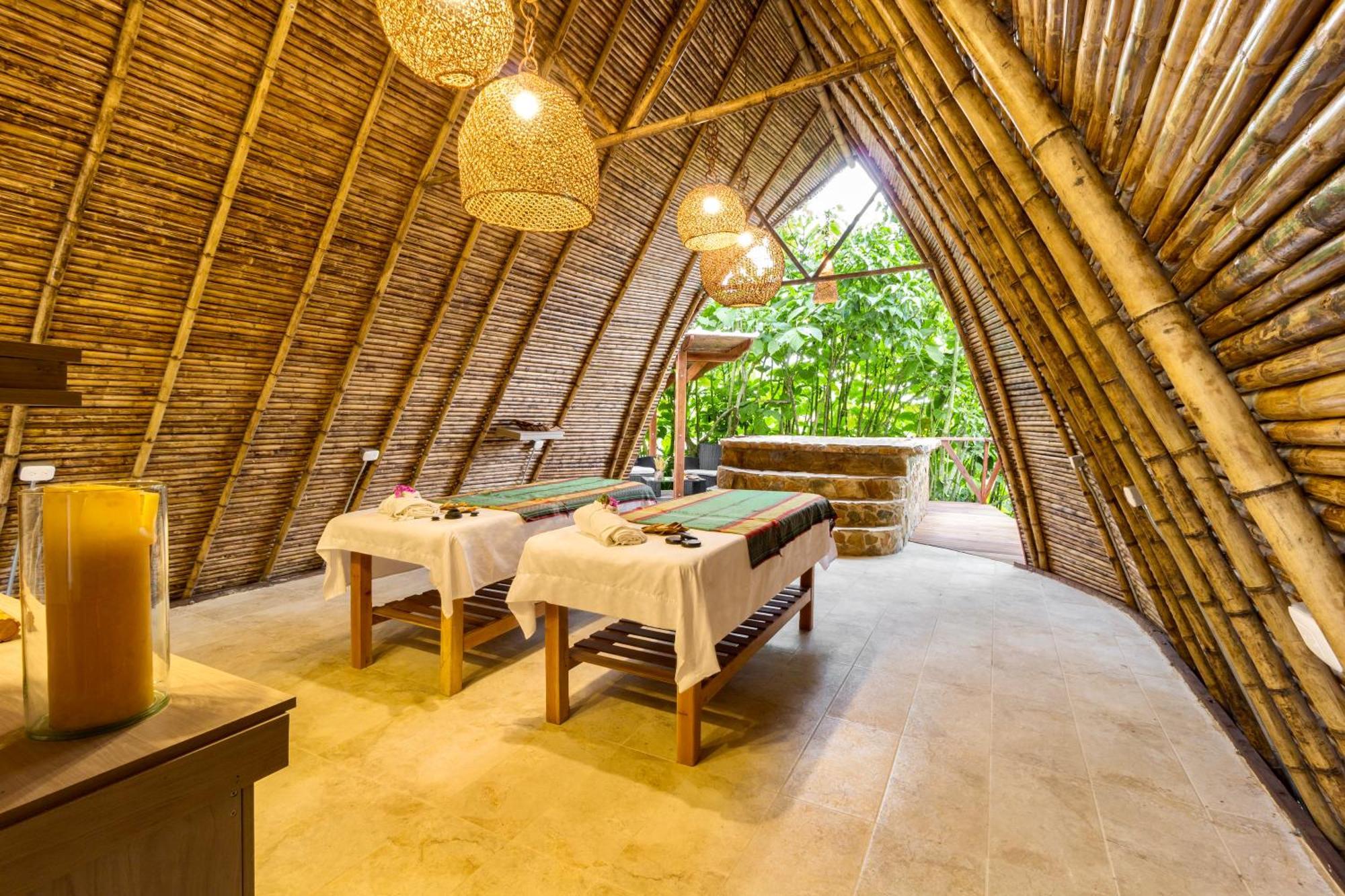 Hotel Spa La Colina Pereira Extérieur photo